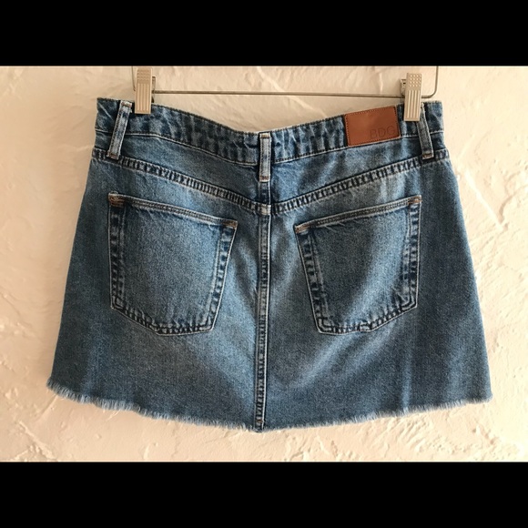 BDG Vintage Blue Notched Denim Skirt - Picture 3 of 7
